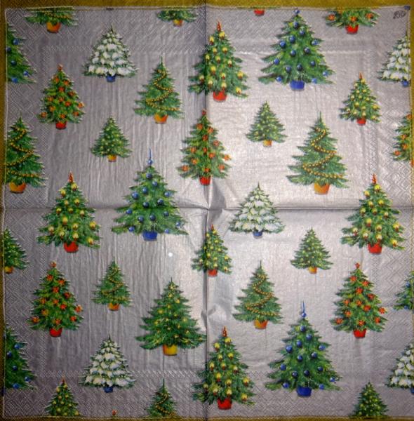 058 Christmas Tree - 3-ply - Ihr